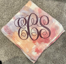 Load image into Gallery viewer, Personalized Tye Dye Effect Blanket
